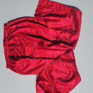 Hugs and kisses 💋 pajama bottoms